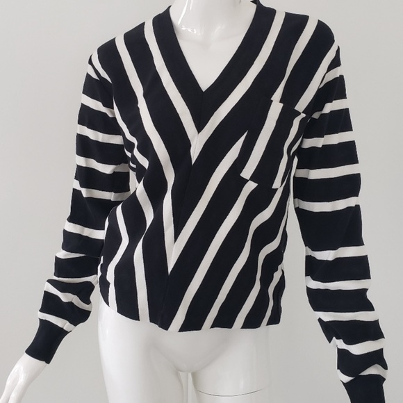 Chloe cotton v-neck sweater - Picture 3 of 9